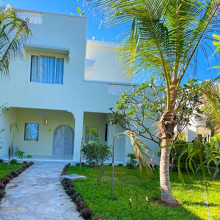 White Villa - Paparemo Beach ワタム エクステリア 写真