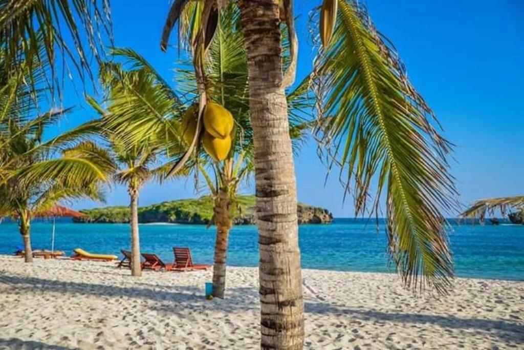 White Villa - Paparemo Beach ワタム エクステリア 写真