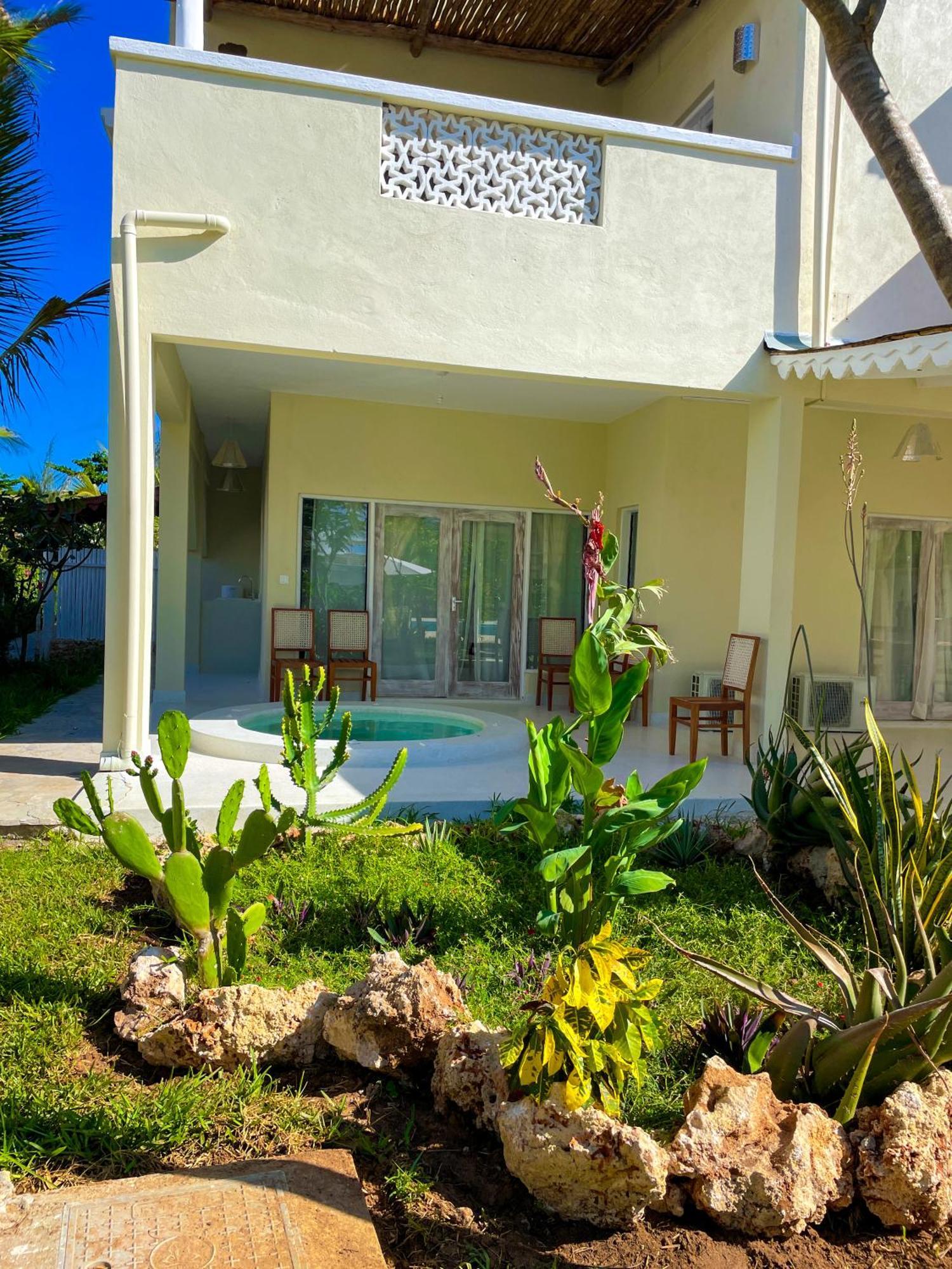 White Villa - Paparemo Beach ワタム エクステリア 写真